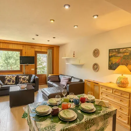 - Admite Mascotas * 福米加尔