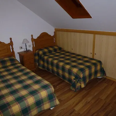 - Admite Mascotas * 福米加尔