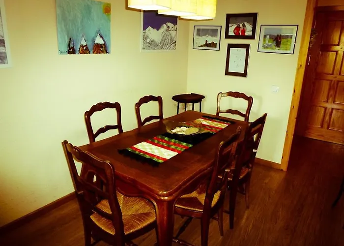 - Admite Mascotas Lägenhet Formigal