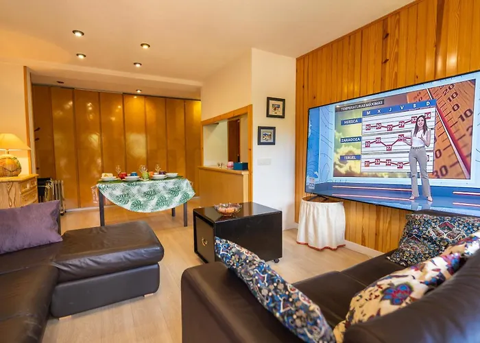 - Admite Mascotas * Formigal